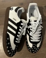 CDG Play x Adidas Samba - Image 2